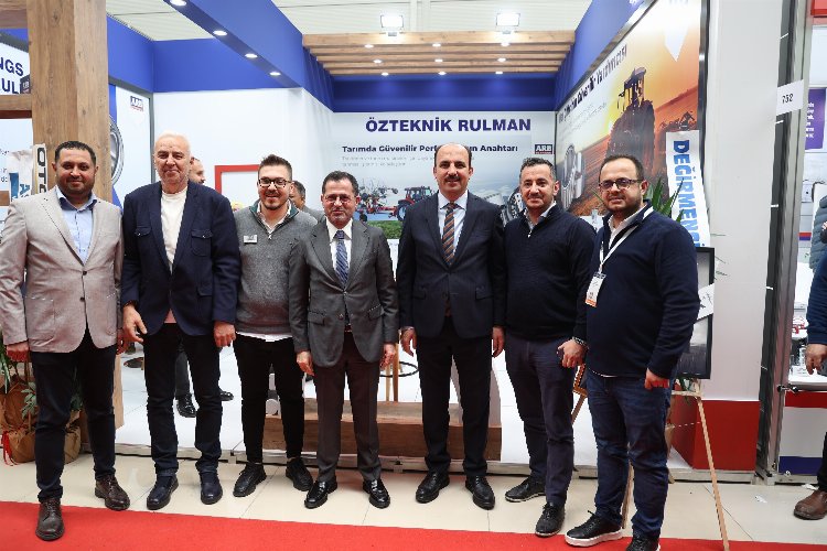 Başkan Altay firmalarla ve çiftçilerle bir araya geldi