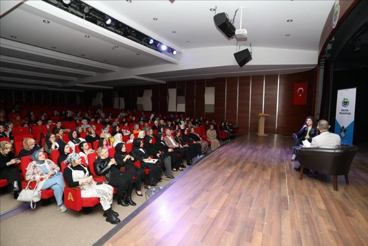 Girişimci kadınlar başarı hikayelerini anlattı