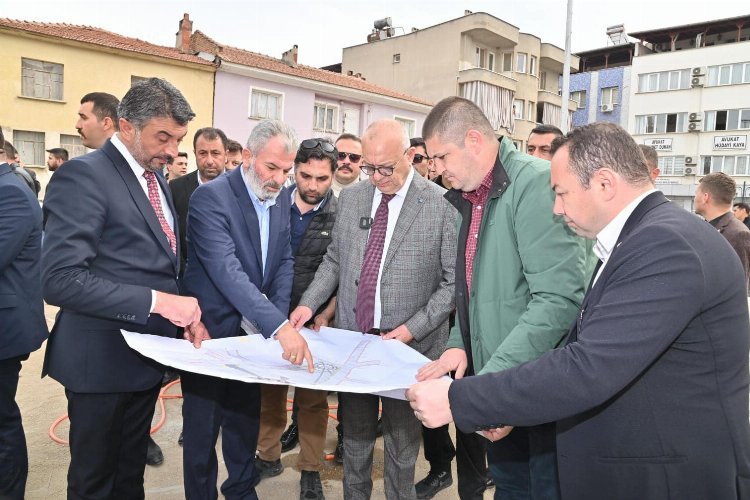 Sarıgöl Kent Meydanı açılışa gün sayıyor