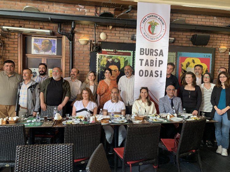 Bursa Tabip Odası Başkanı Binbaş:’5 dakika muayene süresi yetersiz’