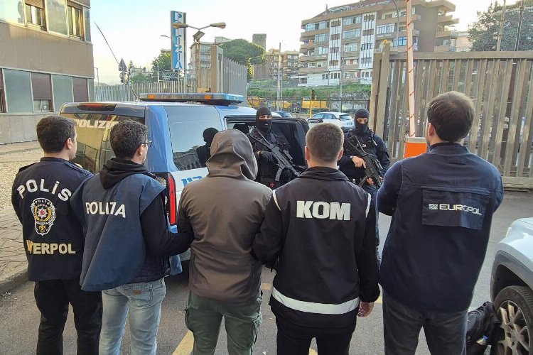 Kırmızı bültenle aranıyordu… Barış Boyun İtalya’da yakalandı!