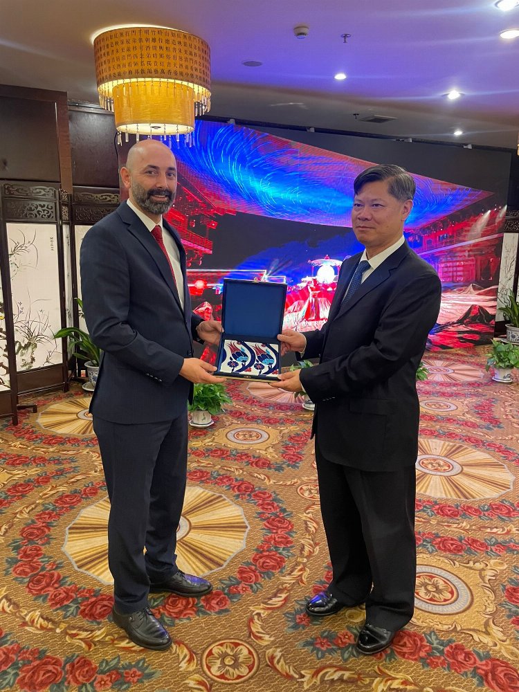 Bursa’nın seramik kardeşliği Çin basınında