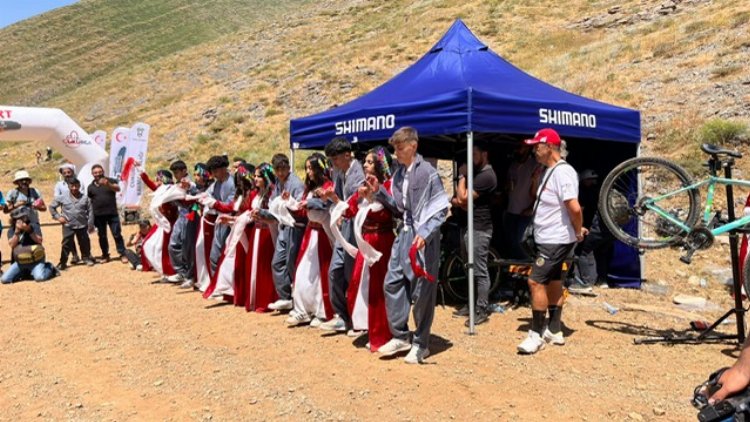 Hakkari Çukurca’da festival coşkusu