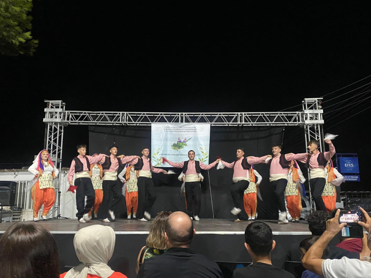 Bursa Zafer Halkoyunları Derneği KKTC’yi fethetti