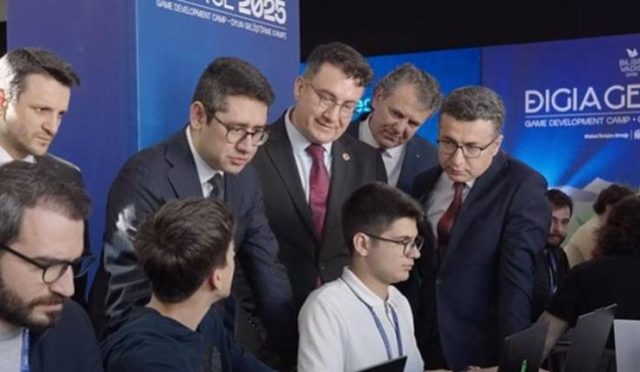 bilisim-vadisi-digiage-9-oyun-gelistirme-kampi-tamamlandi-0-Atd4Htnw.jpg