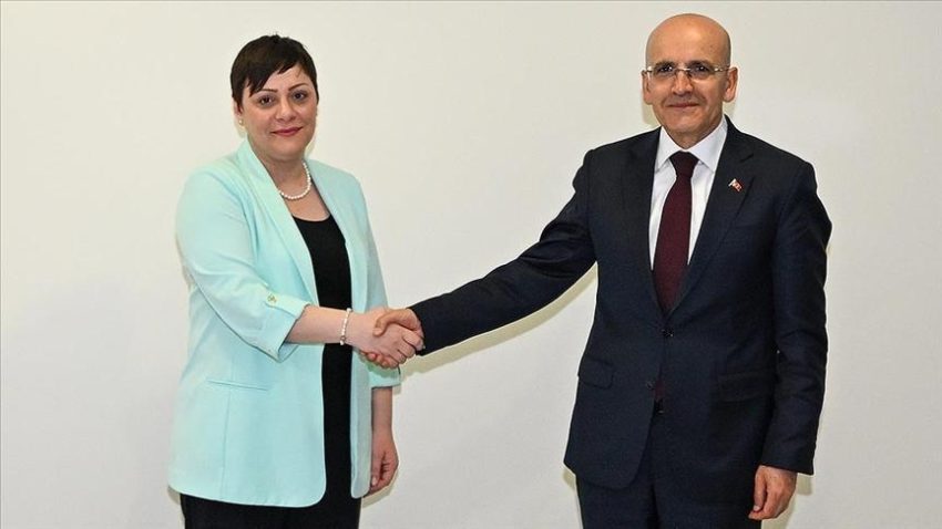 Bakan Şimşek Endonezya Maliye Bakanı ile görüştü – Düzgün Haber