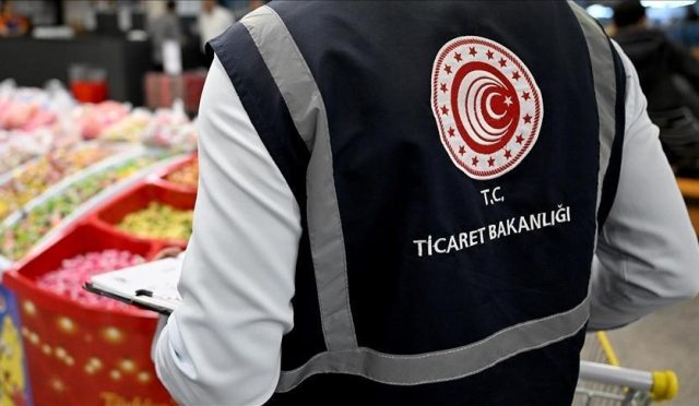 kurban-bayrami-oncesinde-marketlerde-fiyat-ve-etiket-kontrolu-yapildi-q9126Lhg.jpg